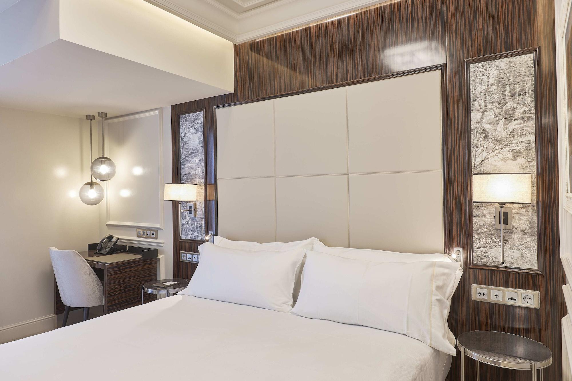Doubletree By Hilton А-Корунья Екстер'єр фото