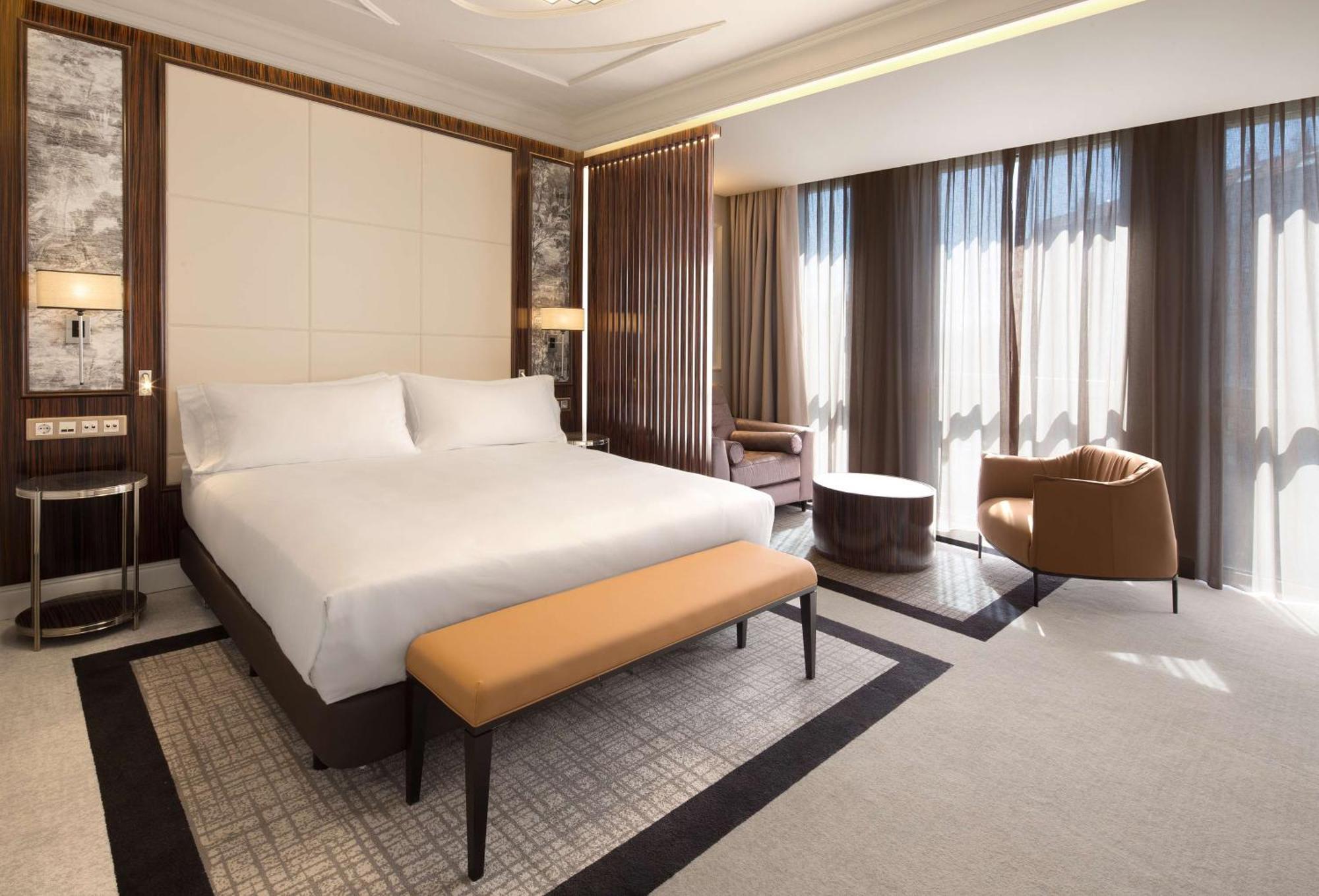 Doubletree By Hilton А-Корунья Екстер'єр фото